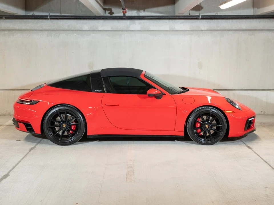 2021 Porsche 992 Targa 4 & 4S - Image 8 of 27