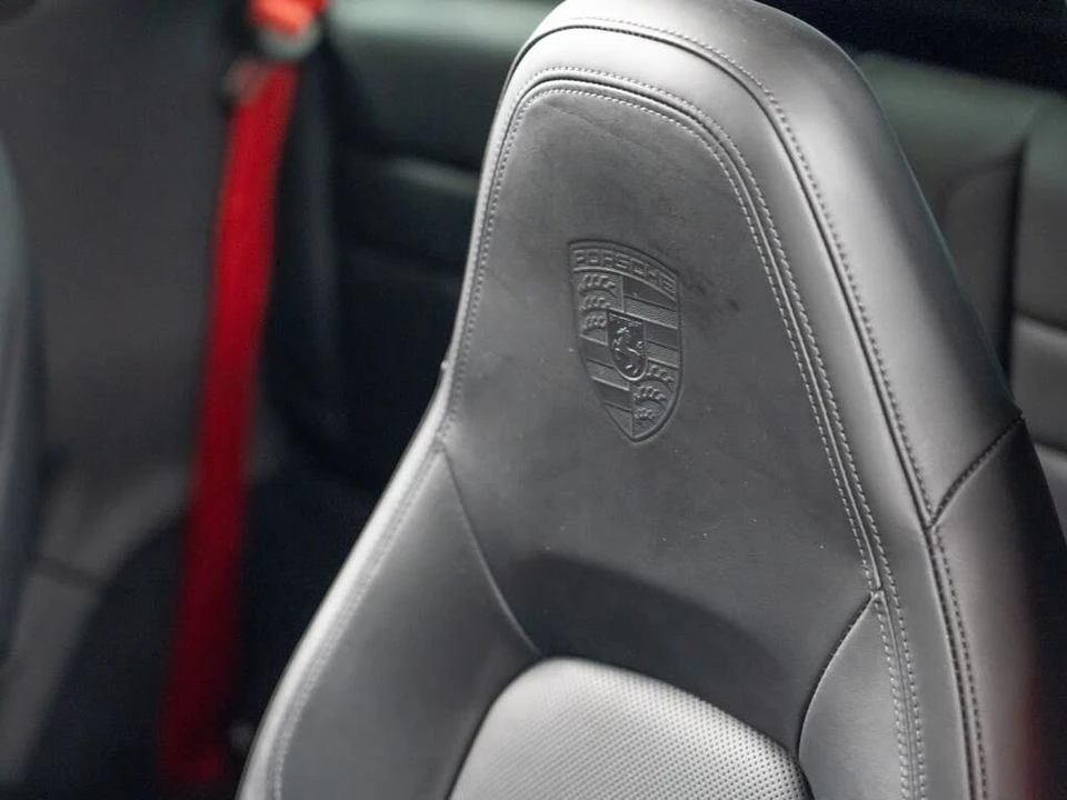 2021 Porsche 992 Targa 4 & 4S - Image 25 of 27