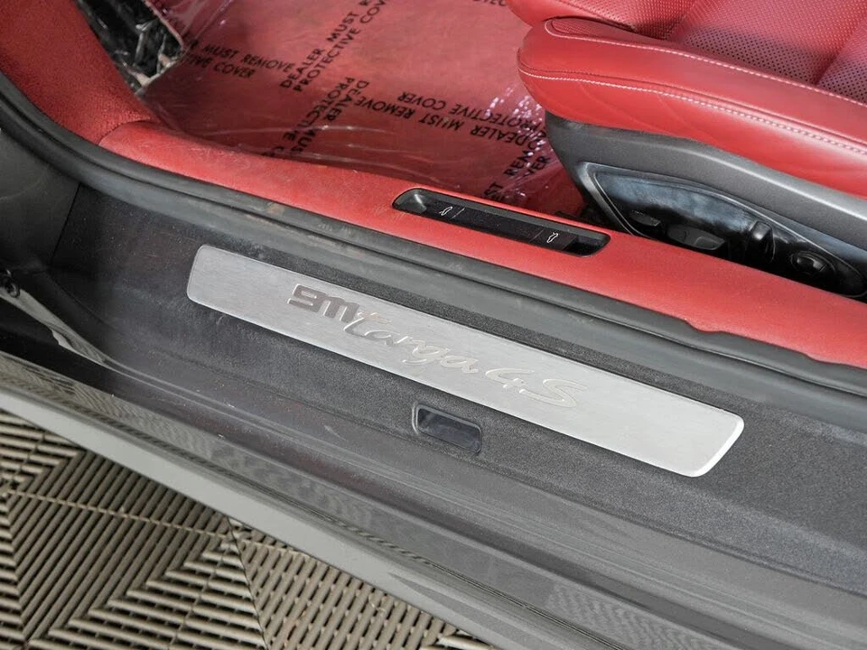 2021 Porsche 992 Targa 4 & 4S - Image 28 of 31