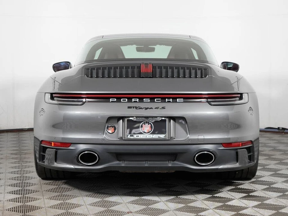 2021 Porsche 992 Targa 4 & 4S - Image 6 of 31