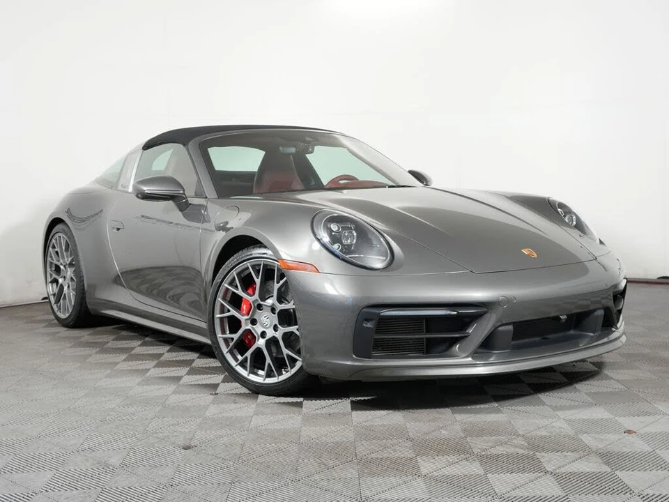 2021 Porsche 992 Targa 4 & 4S - Image 12 of 31