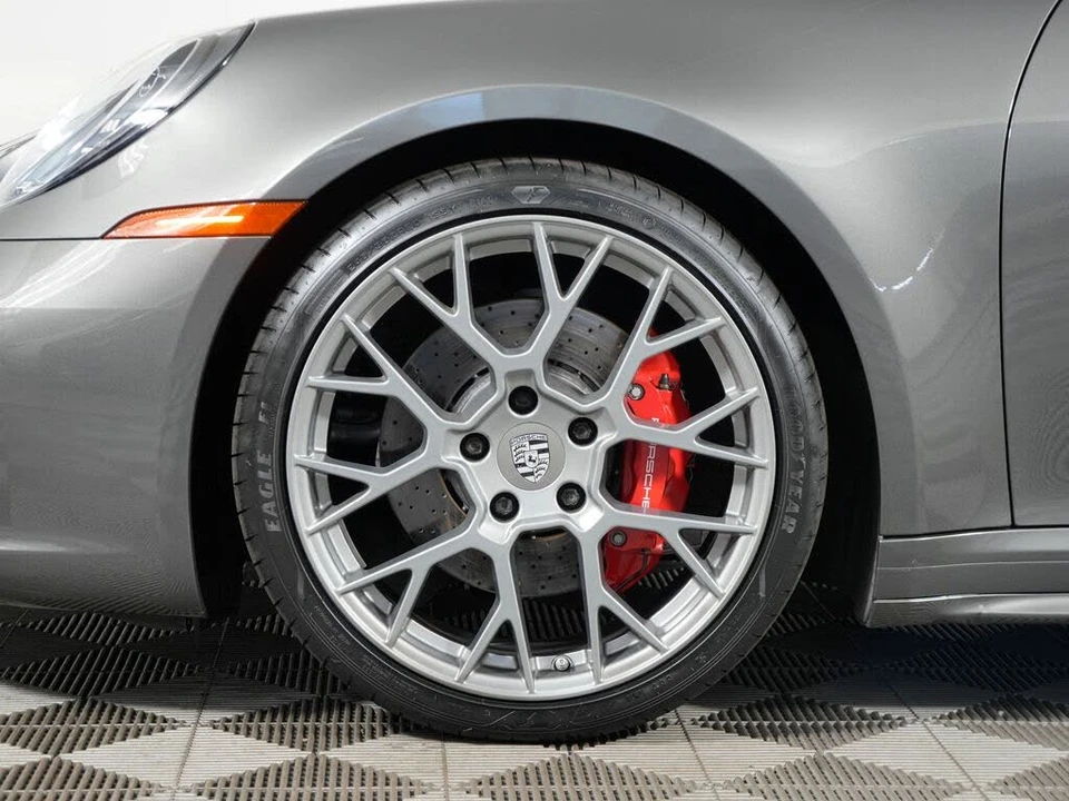 2021 Porsche 992 Targa 4 & 4S - Image 20 of 31