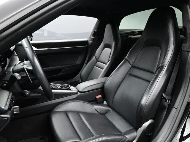 2021 Porsche 992 Targa 4 & 4S - Image 5 of 30