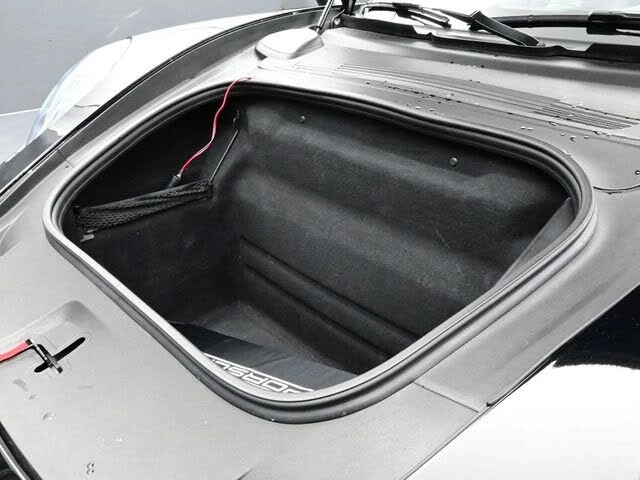2021 Porsche 992 Targa 4 & 4S - Image 17 of 30