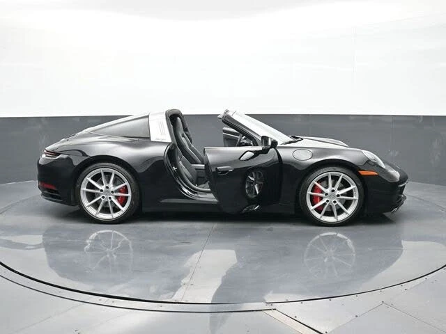 2021 Porsche 992 Targa 4 & 4S - Image 30 of 30