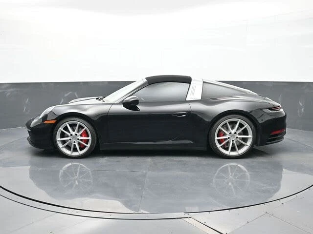 2021 Porsche 992 Targa 4 & 4S - Image 2 of 30