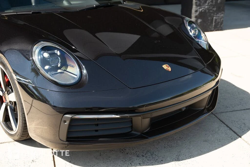 2021 Porsche 992 Targa 4 & 4S - Image 3 of 31