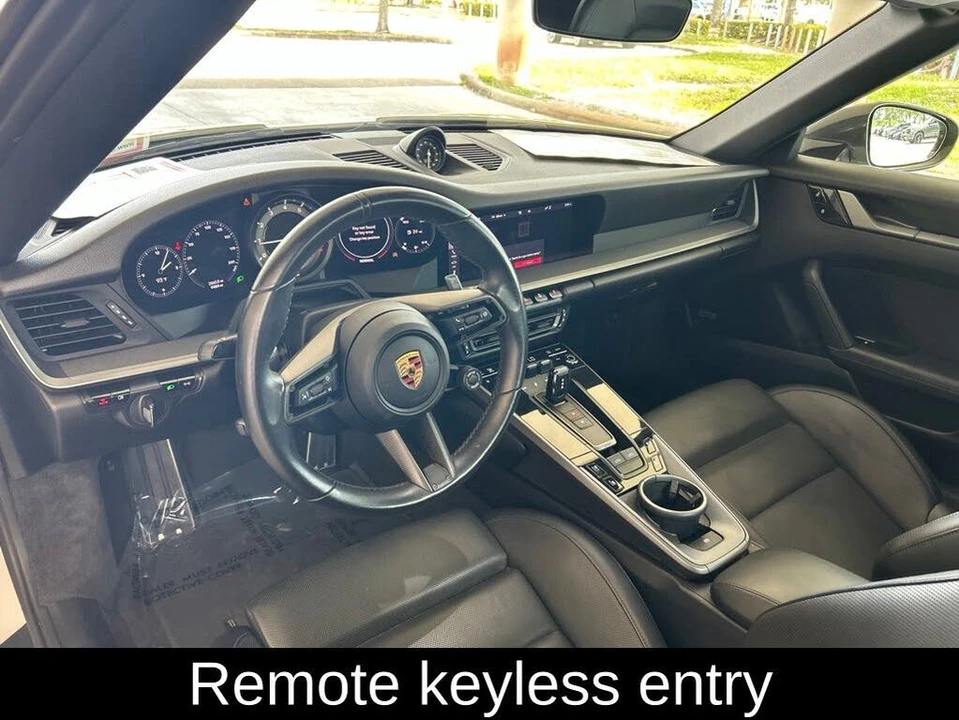 2021 Porsche 992 Targa 4 & 4S - Image 6 of 31