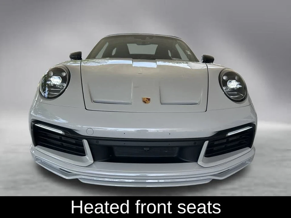 2021 Porsche 992 Targa 4 & 4S - Image 13 of 31