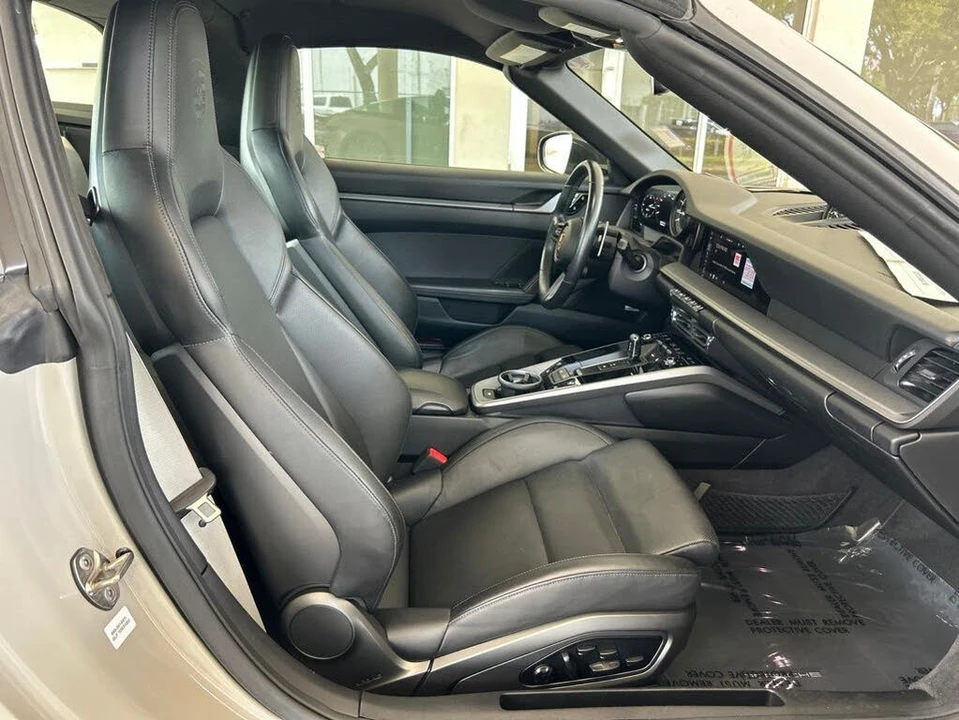 2021 Porsche 992 Targa 4 & 4S - Image 20 of 31