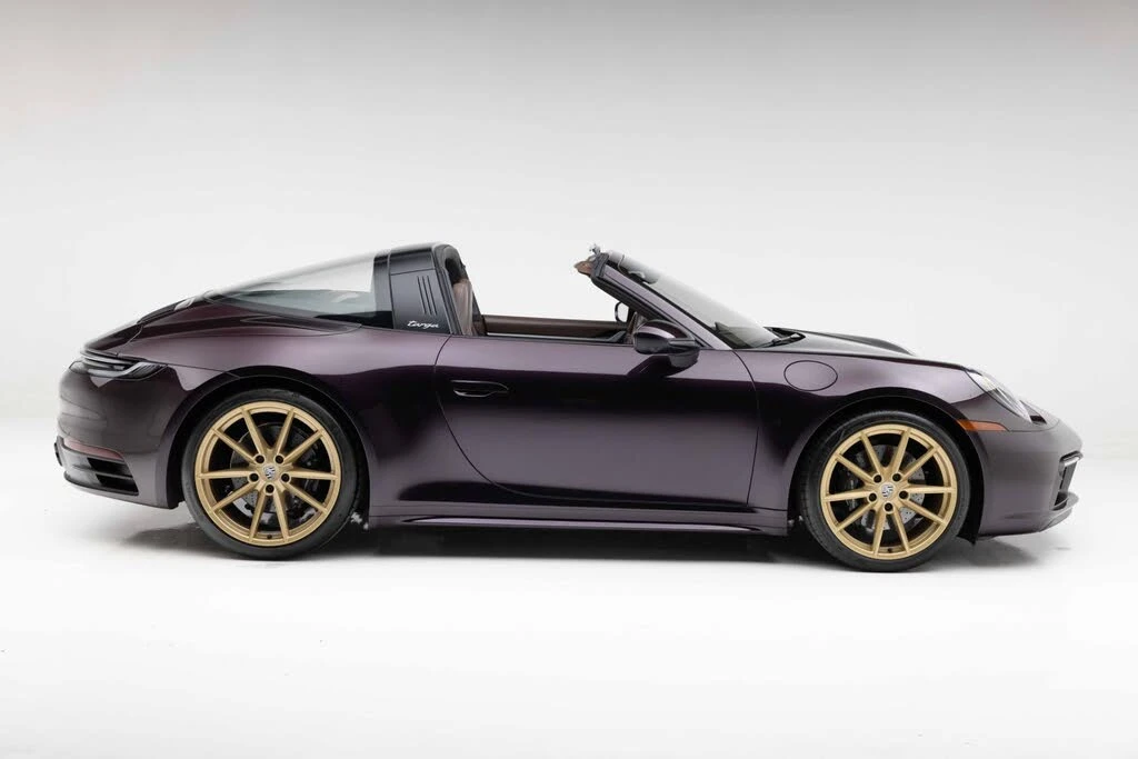 2021 Porsche 992 Targa 4 & 4S - Image 15 of 31