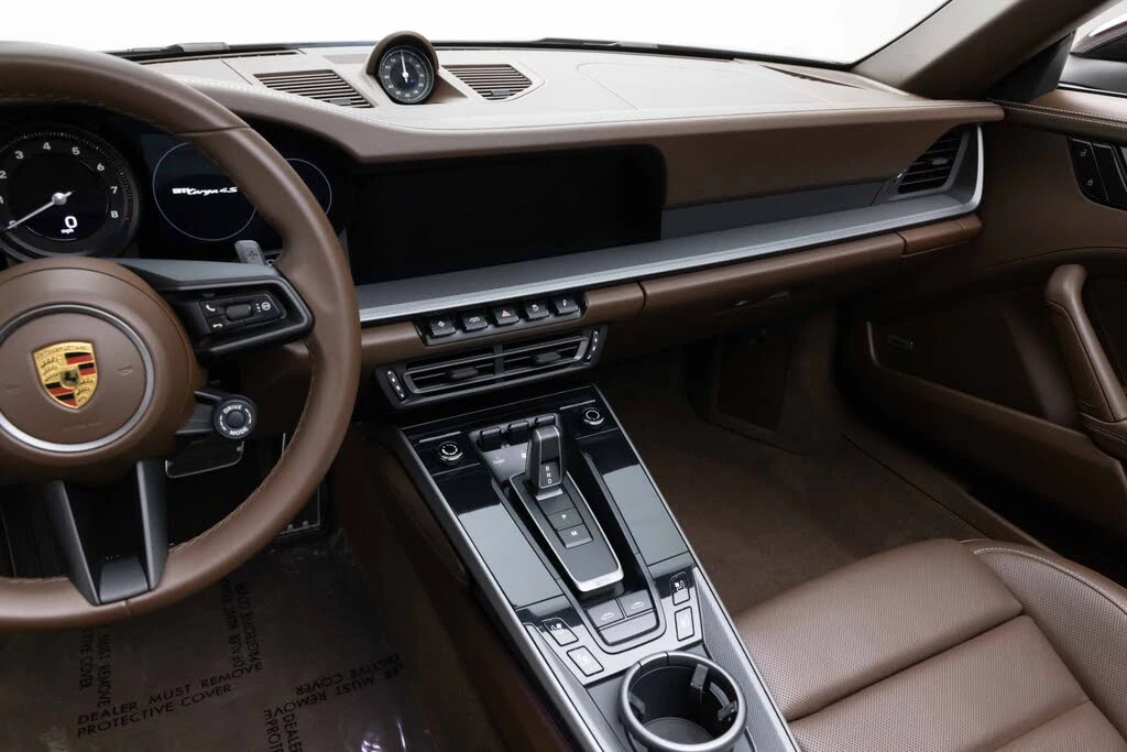 2021 Porsche 992 Targa 4 & 4S - Image 18 of 31