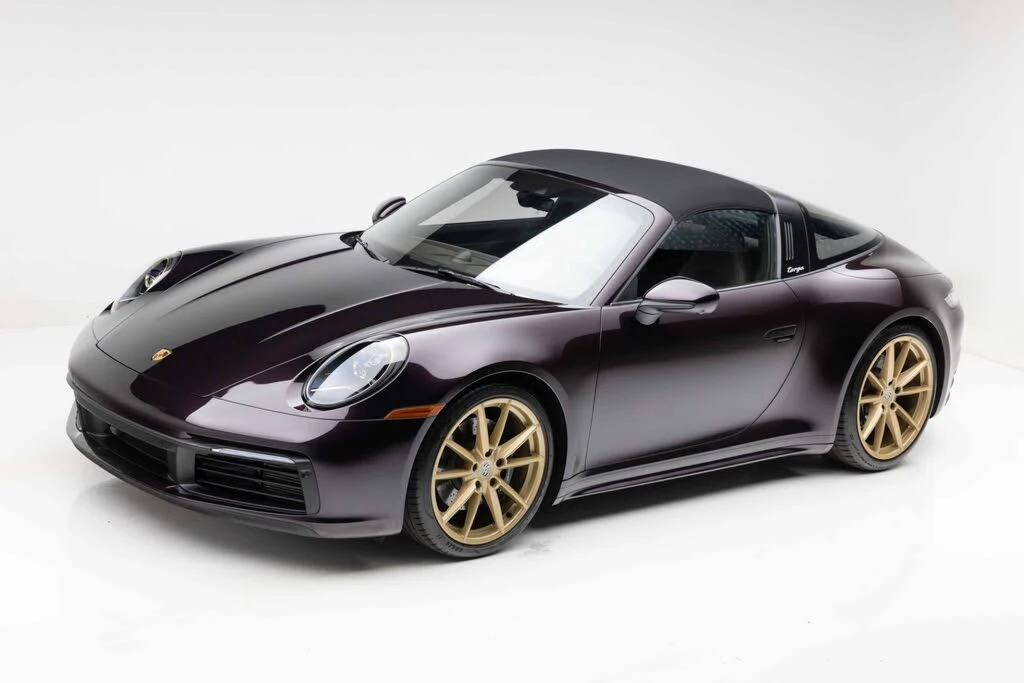2021 Porsche 992 Targa 4 & 4S - Image 17 of 31