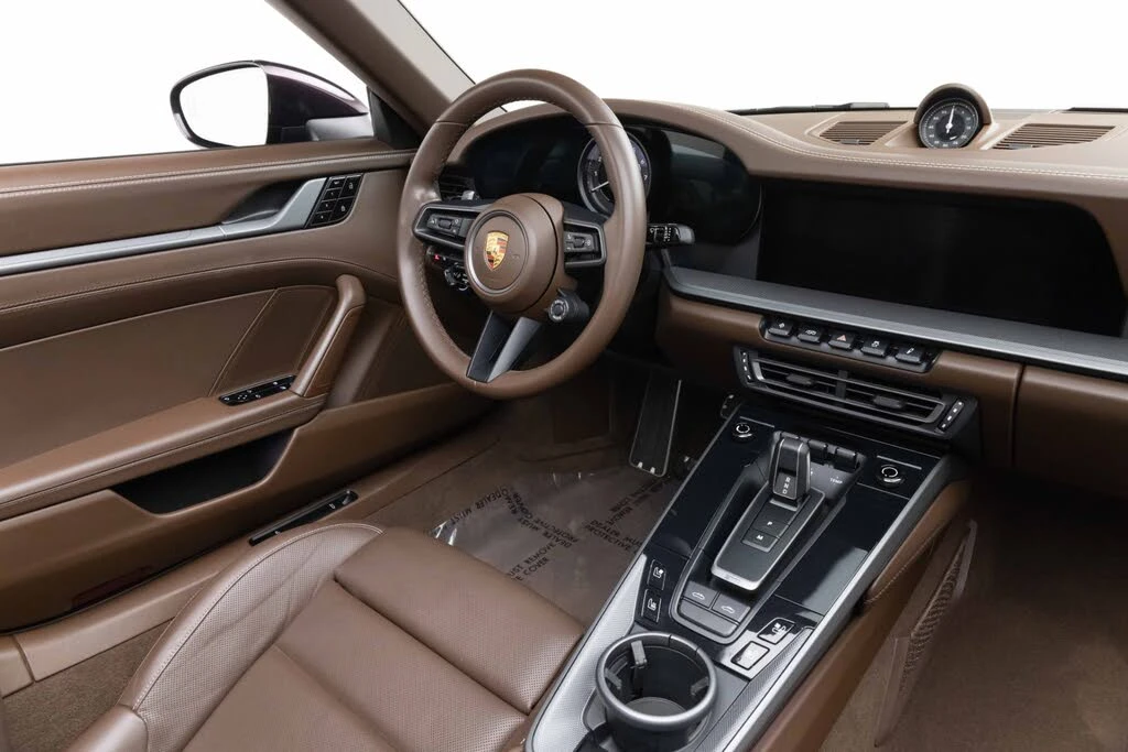 2021 Porsche 992 Targa 4 & 4S - Image 12 of 31