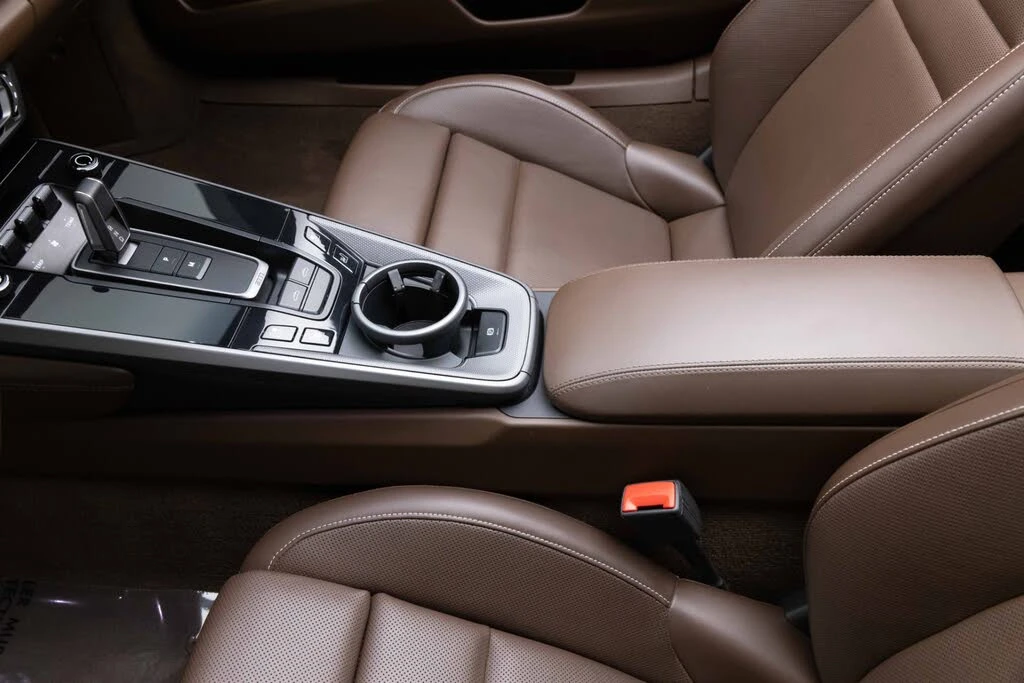2021 Porsche 992 Targa 4 & 4S - Image 14 of 31