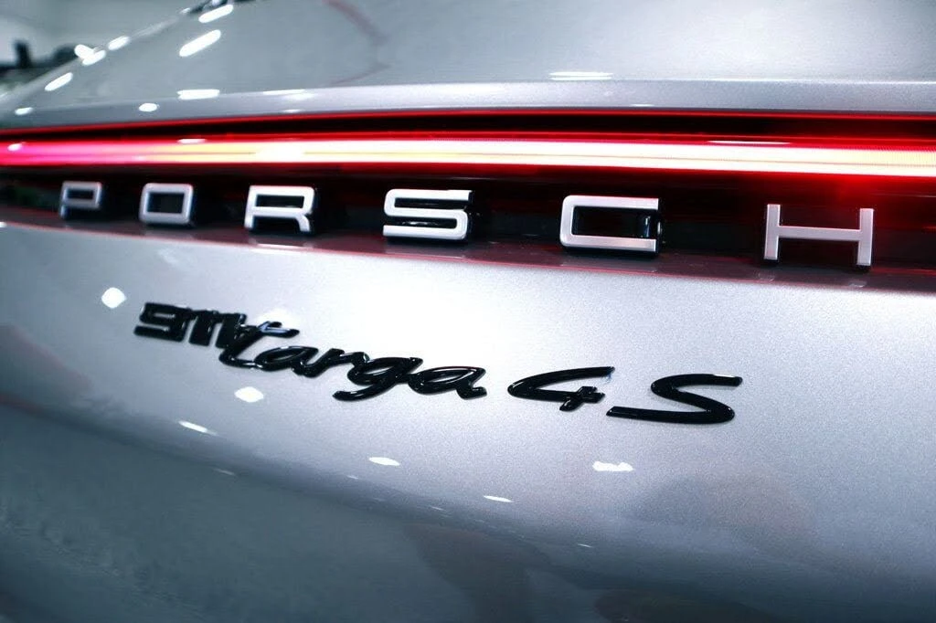 2021 Porsche 992 Targa 4 & 4S - Image 24 of 31