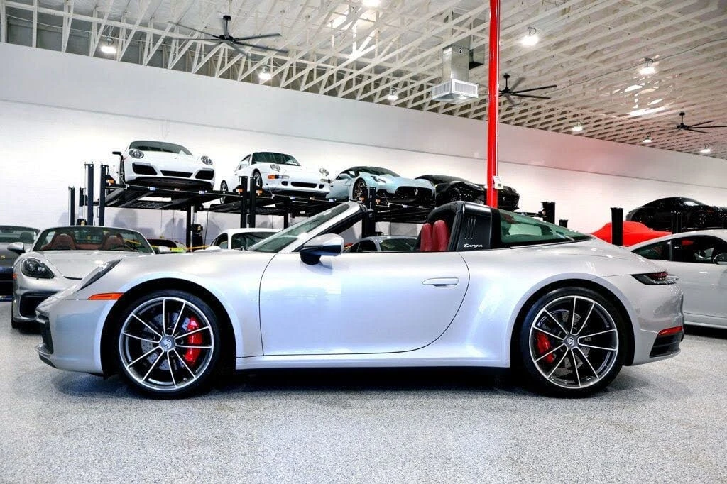 2021 Porsche 992 Targa 4 & 4S - Image 4 of 31