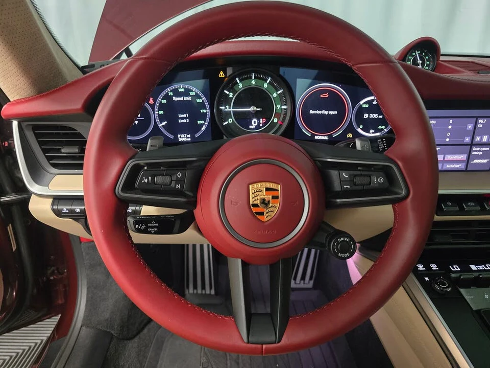 2021 Porsche 992 Targa 4 & 4S - Image 14 of 31