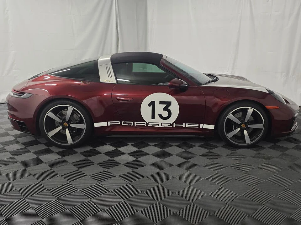 2021 Porsche 992 Targa 4 & 4S - Image 8 of 31
