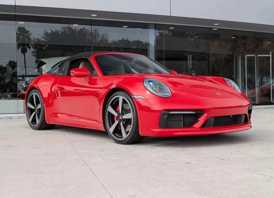 2021 Porsche 992 Targa 4 & 4S - Image 3 of 19