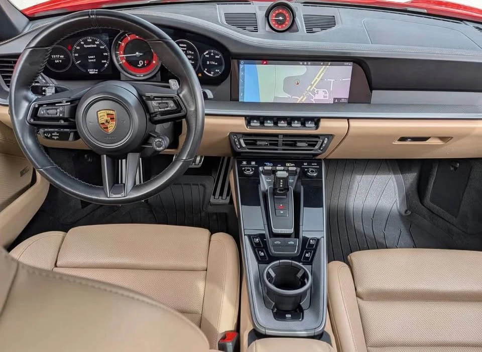 2021 Porsche 992 Targa 4 & 4S - Image 11 of 19
