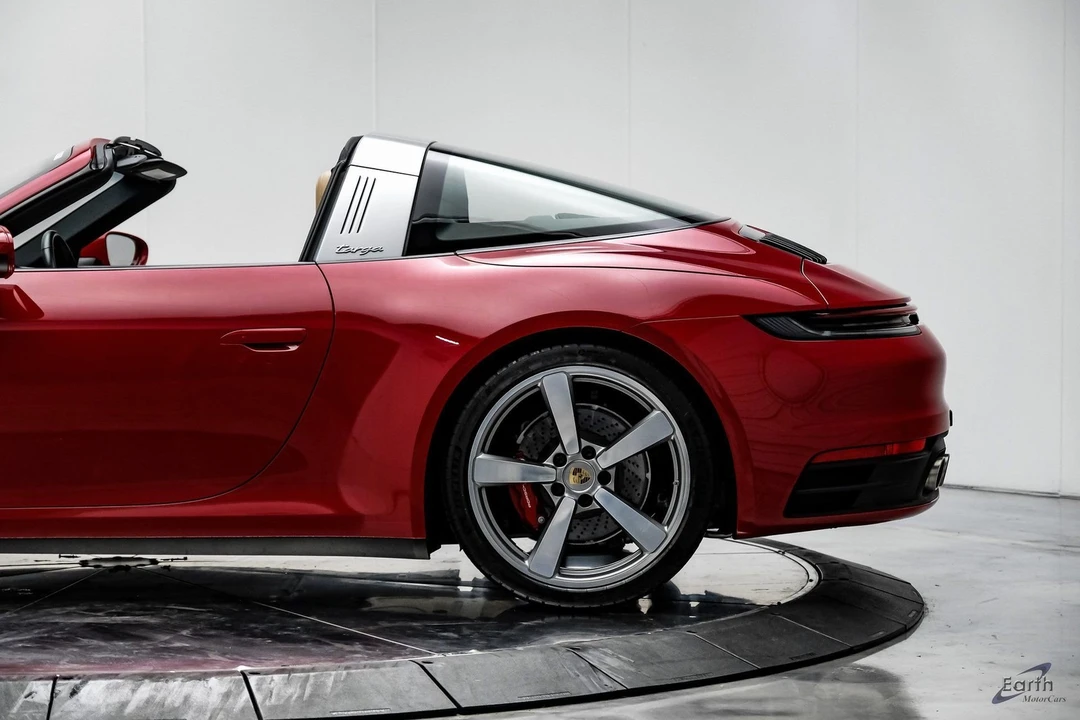 2021 Porsche 992 Targa 4 & 4S - Image 11 of 21