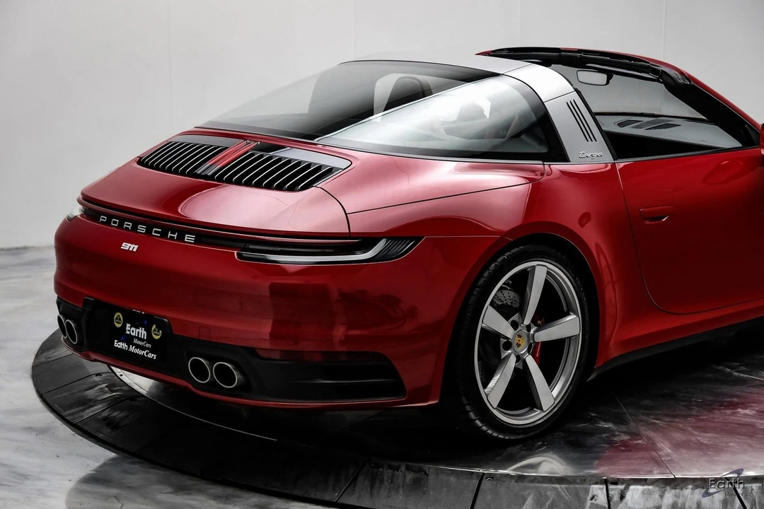 2021 Porsche 992 Targa 4 & 4S - Image 21 of 21