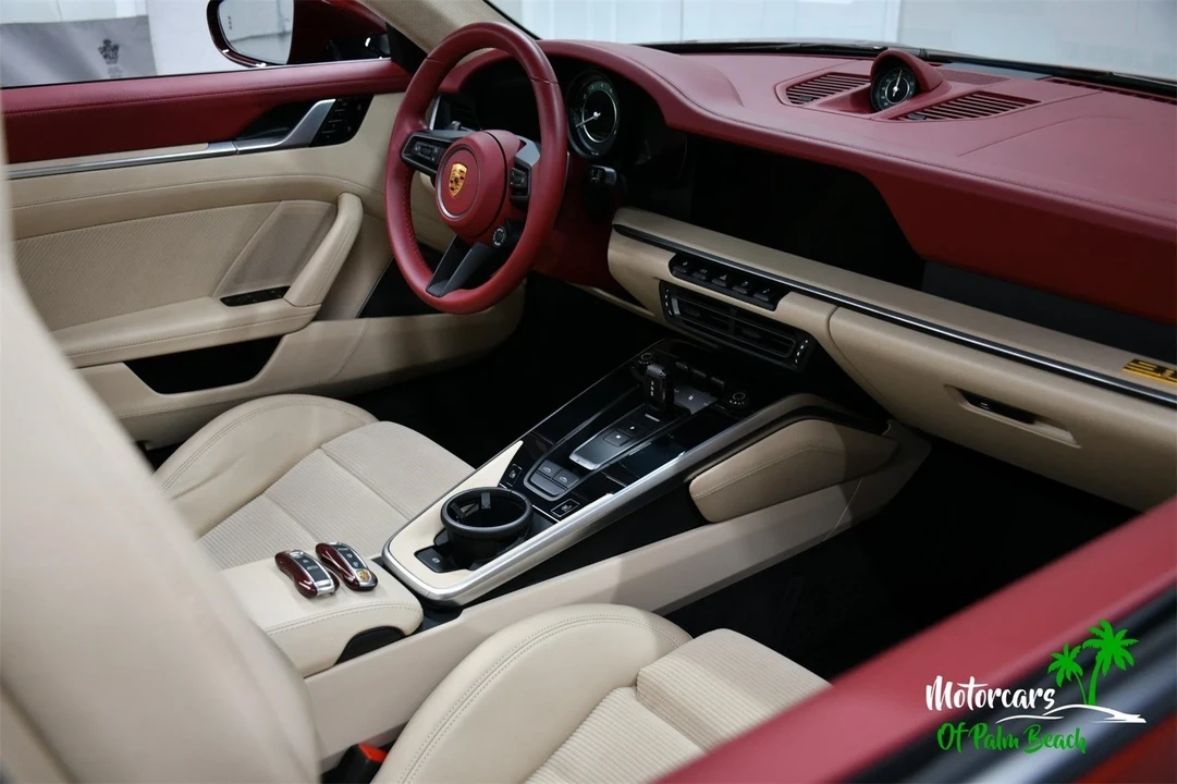 2021 Porsche 992 Targa 4 & 4S - Image 16 of 21