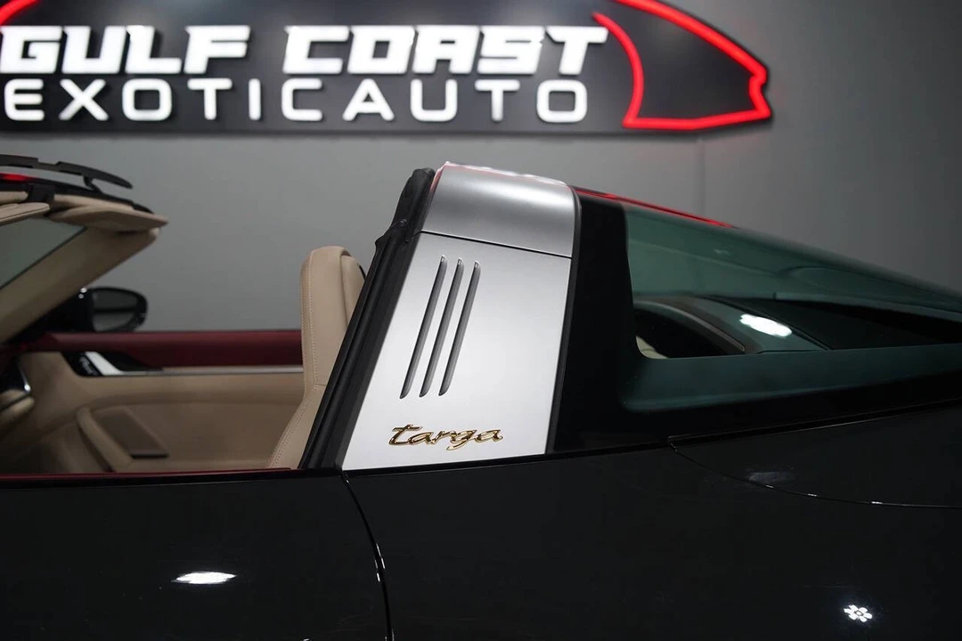 2021 Porsche 992 Targa 4 & 4S - Image 21 of 31