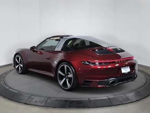 2021 Porsche 992 Targa 4 & 4S - Image 3 of 30