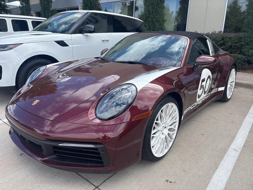 2021 Porsche 992 Targa 4 & 4S - Image 2 of 9