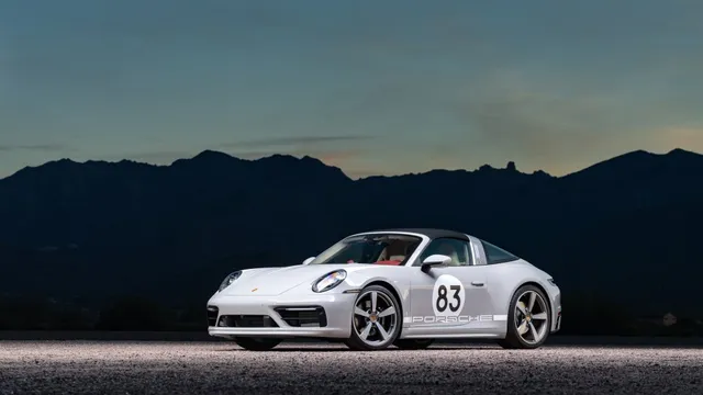 2021 Porsche 911 Targa 4S Heritage Design Edition