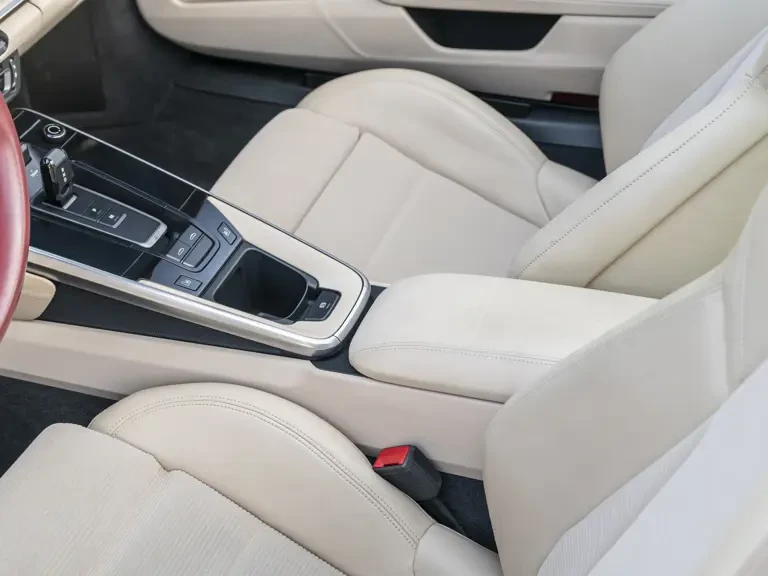 2021 Porsche 992 Targa 4 & 4S - Image 18 of 31