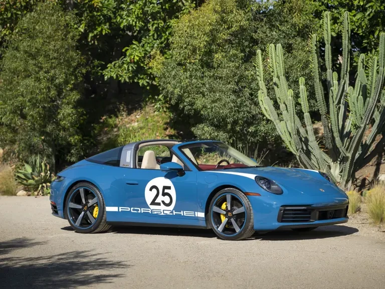 2021 Porsche 992 Targa 4 & 4S - Image 10 of 31