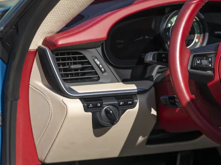 2021 Porsche 992 Targa 4 & 4S - Image 20 of 31