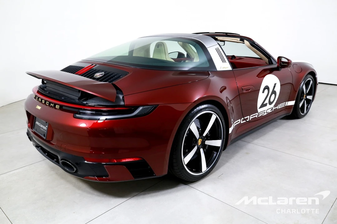 2021 Porsche 992 Targa 4 & 4S - Image 9 of 12