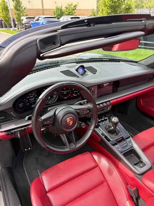 2021 Porsche 992 Targa 4 & 4S - Image 12 of 13