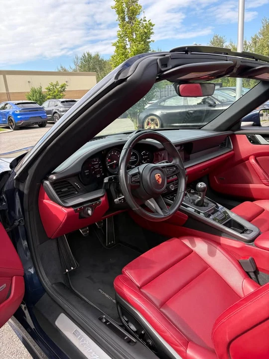 2021 Porsche 992 Targa 4 & 4S - Image 11 of 13