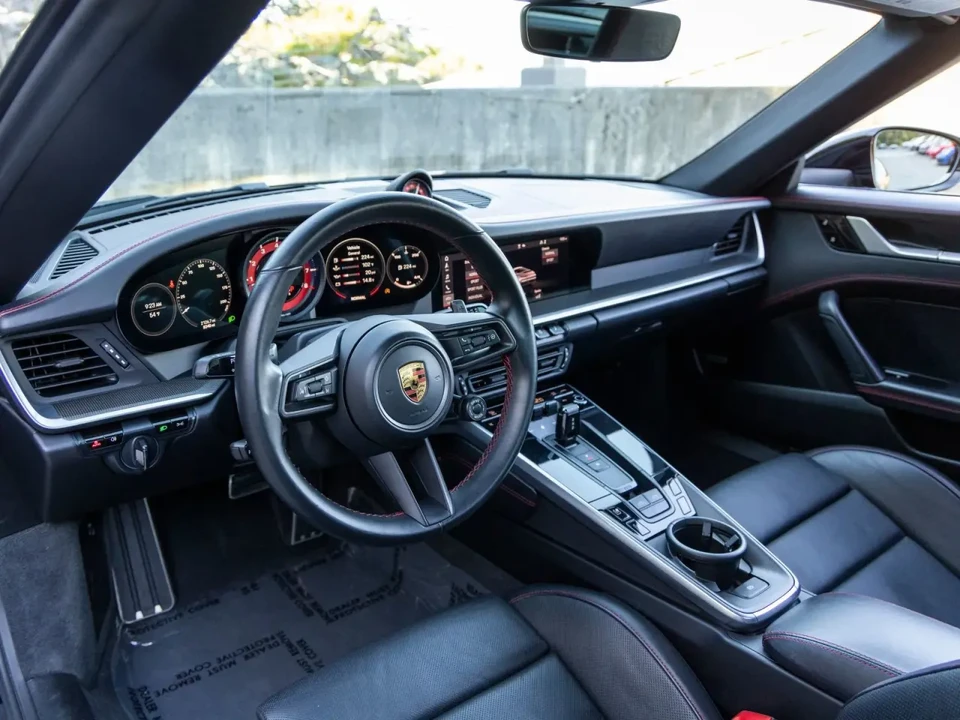 2021 Porsche 992 Targa 4 & 4S - Image 4 of 7