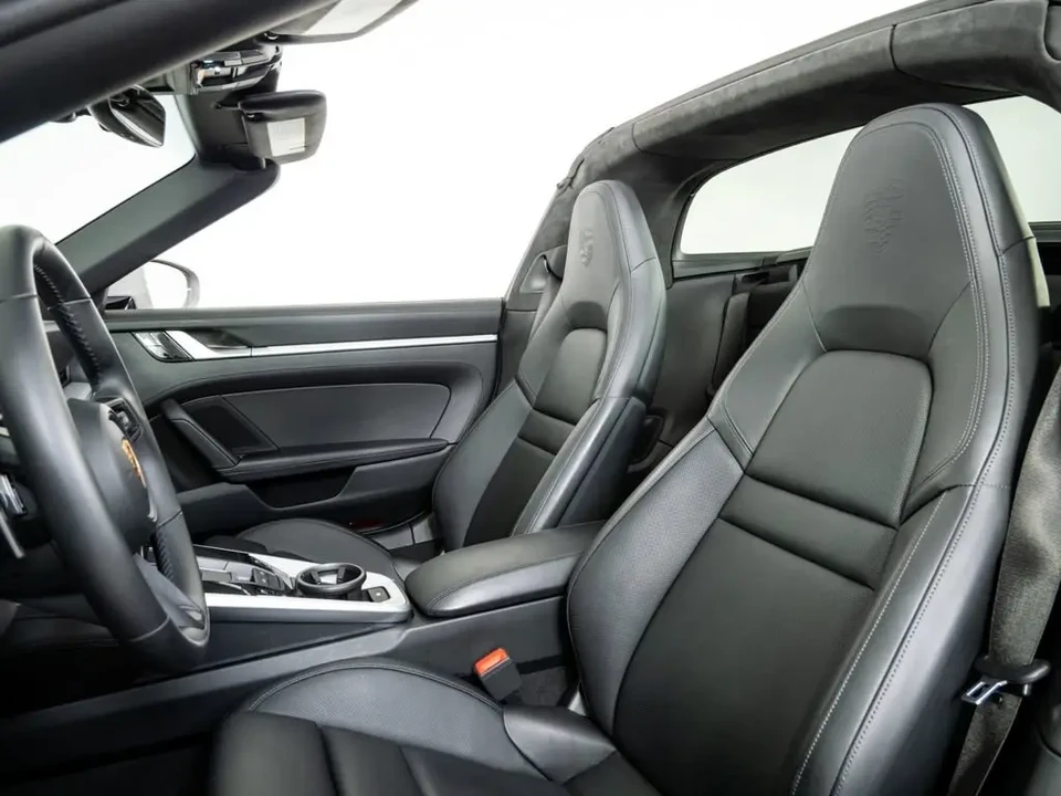 2021 Porsche 992 Targa 4 & 4S - Image 5 of 7