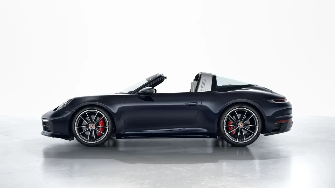 2021 Porsche 992 Targa 4 & 4S - Image 2 of 7