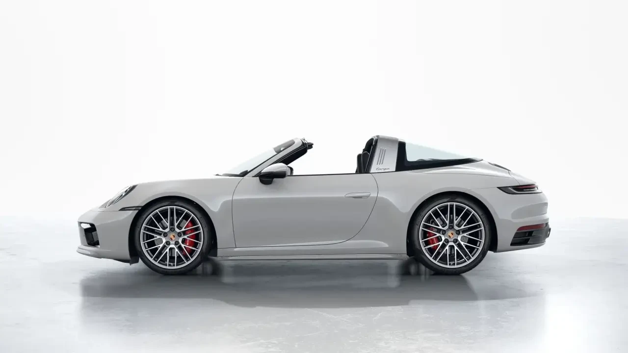2021 Porsche 992 Targa 4 & 4S - Image 2 of 7