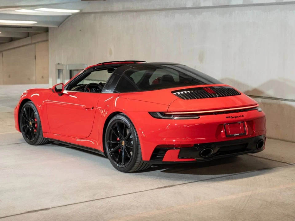 2021 Porsche 992 Targa 4 & 4S - Image 3 of 5