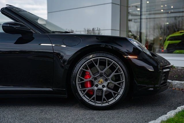 2021 Porsche 992 Targa 4 & 4S - Image 21 of 31