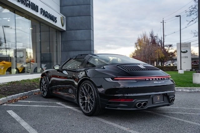 2021 Porsche 992 Targa 4 & 4S - Image 11 of 12