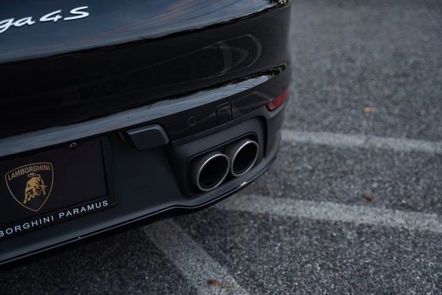 2021 Porsche - Image 27 of 31