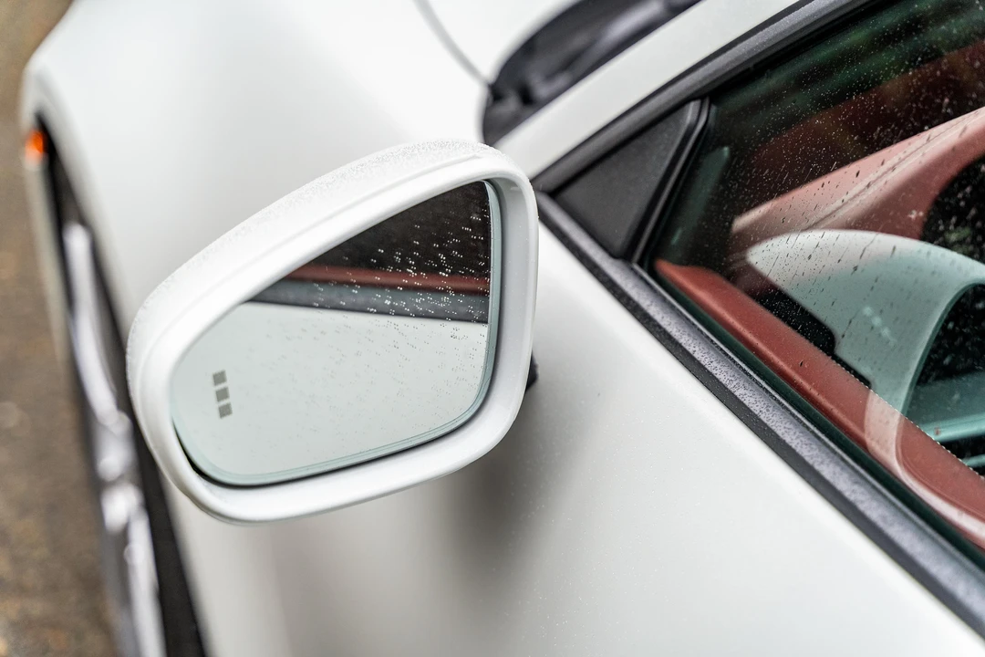 2021 Porsche 992 Targa 4 & 4S - Image 28 of 31