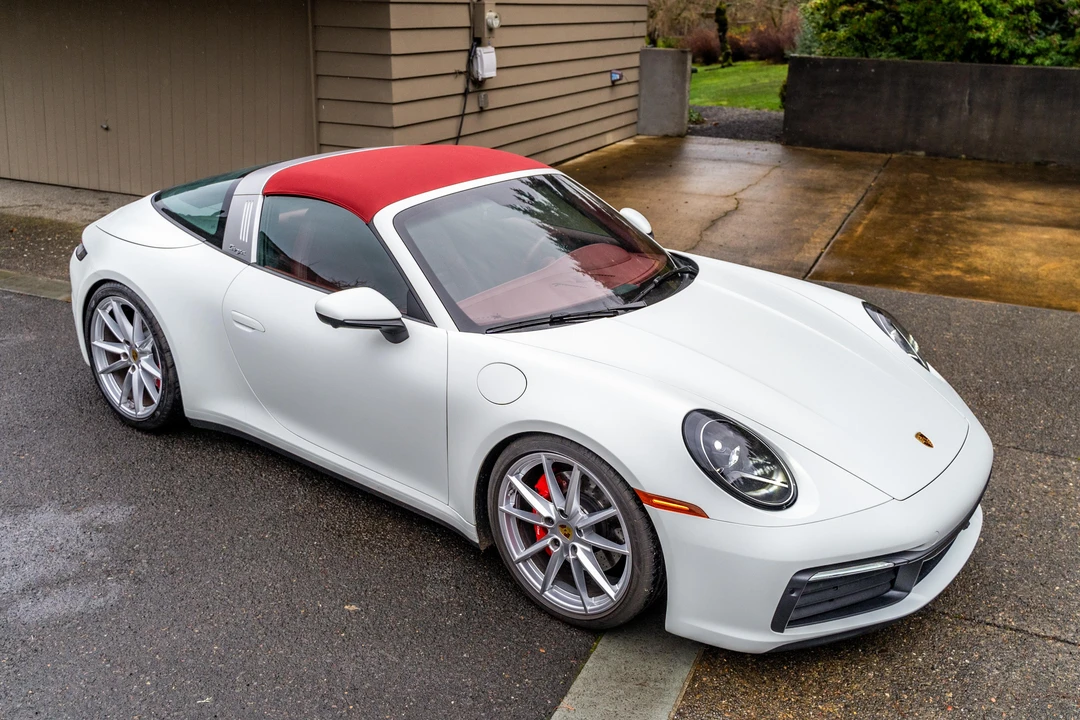 2021 Porsche 992 Targa 4 & 4S - Image 18 of 31