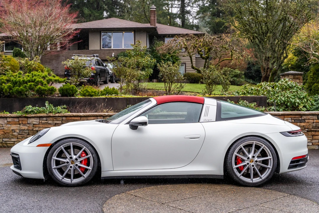 2021 Porsche 992 Targa 4 & 4S - Image 3 of 31