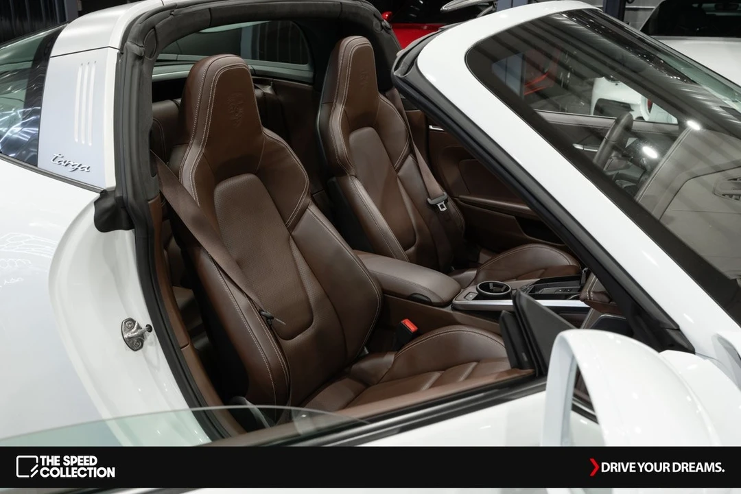 2021 Porsche 992 Targa 4 & 4S - Image 19 of 21